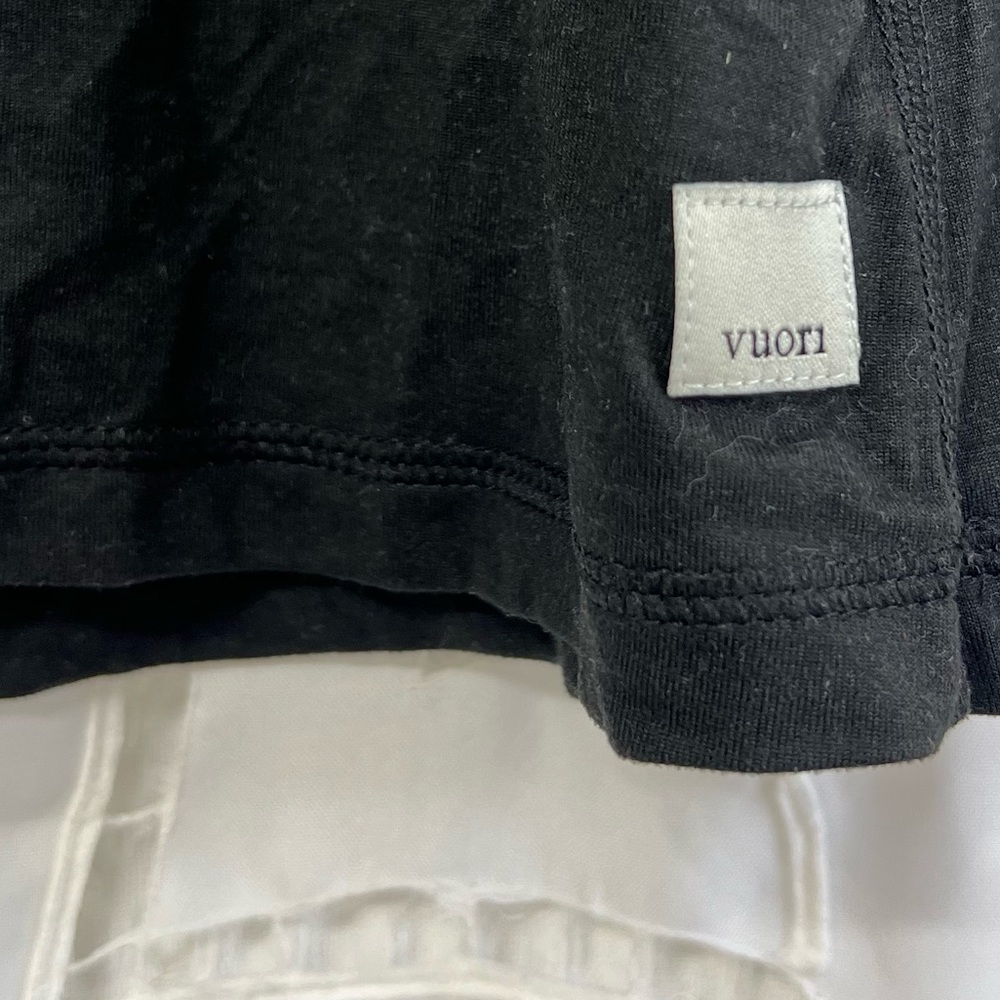 Vuori Black Racerback Tank Top - Picture 6 of 9